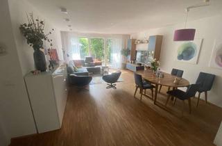 Wohnung kaufen in 70376 Bad Cannstatt, Einmalige 5-Zimmer-Erdgeschosswohnung, mit Garten, provisionsfrei