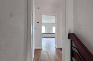 Wohnung mieten in Streckenpfad 10, 56170 Bendorf, Erstbezug nach Sanierung-Exklusive Dachgeschosswohnung in Bendorf