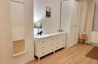 Wohnung mieten in Esserstraße, 51105 Humboldt-Gremberg, All-Inclusive, WG-Zimmer (30 m²) in 4er WG, möbliert, Blick zum Dom, TH-Köln Deutz 10 Min.