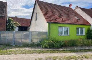 Haus kaufen in 14728 Rhinow, Kleiner 3-Seitenhof bei Rhinow - Sanierungsobjekt mit Ausbaupotenzial