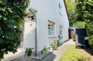 Haus kaufen in Zur Schultenwiese 64, 58313 Herdecke, Lichtdurchflutetes Reihenendhaus in Herdecke