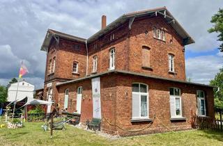 Anlageobjekt in 18279 Lalendorf, denkmalgeschützter Bahnhof in Lalendorf mit 7 Einheiten