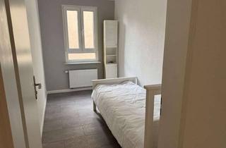 Immobilie mieten in Obertürkheimer Straße, 73733 Esslingen, Zimmer mit Wlan, Gästeküche, EtagenDusche/WC, extra Wc, Waschmaschine, Trockner und Parkpl
