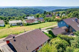 Haus kaufen in 56379 Zimmerschied, Zimmerschied - NATUR PUR! Neuwertiger Bungalow mit grandiosem Panoramablick