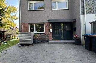 Haus kaufen in 42111 Wuppertal, Wuppertal - Reihenendhaus * Top Wohnlage * EEF A * Top Saniert