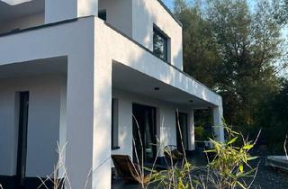 Haus kaufen in 57629 Malberg, Malberg - Architekten Haus Anwesen im grünen mit Mieteinnahmen loft Halle