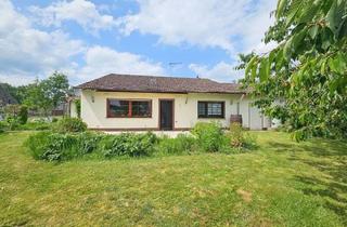 Haus kaufen in 57632 Flammersfeld, Flammersfeld - Gepflegter Bungalow + 2 Garagen in ruhiger Lage Nähe Flammersfeld 35 Min BN SU