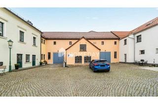 Haus kaufen in 01465 Dresden-Schönborn, Dresden-Schönborn - Geräumiges Haus mit 792 m² Nutzfläche, Scheune für 10 Fahrzeuge, Gartenparadies und Ausbaureserve