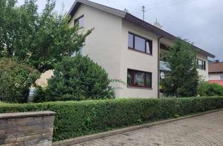 Wohnung kaufen in 72805 Lichtenstein, Sehr gepflegte 2,5-Zimmer-Wohnung mit Balkon und Garage