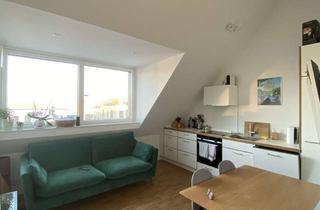 Wohnung mieten in Hasenbergstraße 81, 70176 West, Neuwertige DG-Wohnung mit eineinhalb Zimmern und Einbauküche in Stuttgart