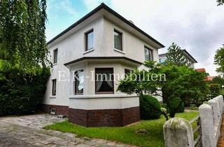 Villa kaufen in 26789 Leer, Stilvolle Villa von 1938 in bester Lage – Ihr Zuhause mit Charakter