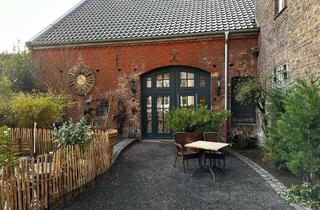 Haus kaufen in Markt / Westwall, 46509 Xanten, historisches Backstein-Gebäude inmitten von Xanten für Leute mit Phantasie