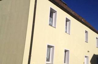 Einfamilienhaus kaufen in Lorenz-Hutschenreuther-Straße 20, 95100 Selb, Geräumiges, preiswertes 5-Raum-Einfamilienhaus in Selb