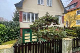 Einfamilienhaus kaufen in 18059 Südstadt, Lage, Lage, Lage! sanierungsbedürftiges Einfamilienhaus auf ca. 630 m² Grundstück, Südstadt-Rostock!