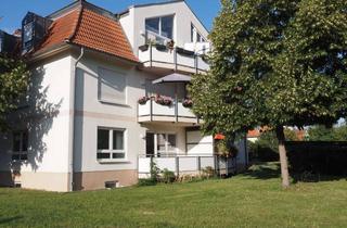 Wohnung kaufen in 01445 Radebeul, Stilvolle, vollständig renovierte 3-Raum-EG-Wohnung mit Süd-Balkon in Radebeul (bezugsfrei)