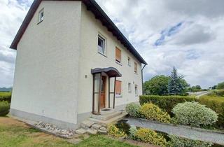 Haus kaufen in 92263 Ebermannsdorf, Gepflegtes Zweifamilienhaus zum Kauf