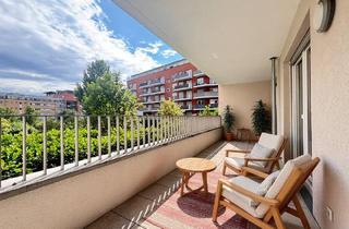Wohnung kaufen in 60486 Frankfurt am Main, Frankfurt am Main - Attraktive 4-Zimmer-Wohnung mit EBK, großem Balkon, 2 Bädern und Tiefgaragenstellplatz