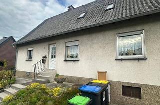 Haus kaufen in 66583 Spiesen-Elversberg, Spiesen-Elversberg - 2-3 Familienhaus mit Garten in Spiesen - freistehend