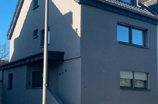 Doppelhaushälfte kaufen in 51061 Köln, Köln - Doppelhaushälfte mit Garage & Stellplätzen in Köln-Höhenhaus