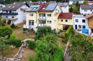 Haus kaufen in 97708 Bad Bocklet, Bad Bocklet - Familienparadies mit Weitblick, Teich & viel Platz zum Leben