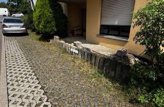 Wohnung kaufen in Steinstr. 28, 71139 Ehningen, Renovierungsbedürfige 3 Zi. Erdgeschoss-Wohnung mit Terrasse sowie PKW-Außenstellplatz in Ehningen