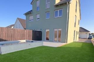 Wohnung kaufen in 01458 Ottendorf-Okrilla, NEU! Doppelhaushälfte mit Pool - KFW55 - Prov.frei für Käufer!