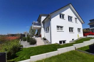 Wohnung mieten in Ulrichweg 17/1, 71120 Grafenau, Exklusive 3-Zimmer-Dachgeschosswohnung mit gehobener Innenausstattung mit Balkon und EBK
