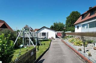Haus kaufen in 84184 Tiefenbach, Märchenhafter Bungalow mit Pool, Wintergarten und Privatsphäre – großes Grundstück in Top-Lage