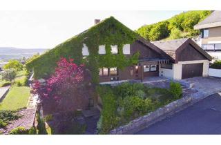 Haus kaufen in 97762 Hammelburg, Repräsentatives Wohnhaus mit zwei Einliegerwohnungen und Gewölbekeller - Toplage mit Traumblick