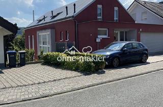 Wohnung mieten in 57074 Siegen, Super 4 Raum Whg. - Süd-Lage, Küche, Terrasse, Garten, Fußbodenhzg., Stlpl.