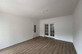 Wohnung mieten in Arend-Klauke-Straße 17, 28755 Fähr-Lobbendorf, Erstbezug nach Sanierung: Helle 3‑Zimmer‑Whg. 63m² in Vegesack
