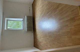 Wohnung mieten in Am Verschubbahnhof, 47809 Krefeld, Renovierte 2 Zimmer Wohnung