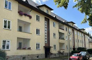 Wohnung kaufen in 08228 Rodewisch, Große Wohnung - 2 Balkone - super Lage !