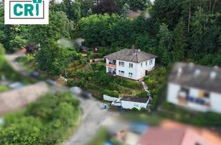 Einfamilienhaus kaufen in 35288 Wohratal, Wohratal / Wohra - Panoramablick trifft Gemütlichkeit - Einfamilienhaus mit Einliegerwohnung, Garten & Kamin in idyllischer Lage