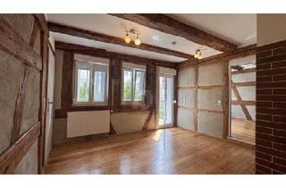 Wohnung mieten in 74523 Schwäbisch Hall, Schwäbisch Hall - STILVOLLER ALTBAU, RENOVIERT MIT EBK IN BESTLAGE