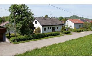 Einfamilienhaus kaufen in 72793 Pfullingen, Pfullingen - Einfamilienhaus, Doppelgarage, Baufenster nur zu ca. 50% genutzt
