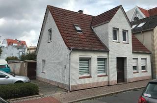 Haus kaufen in 27472 Cuxhaven, Cuxhaven - 1-Familienhaus im Lotsenviertel zu verkaufen