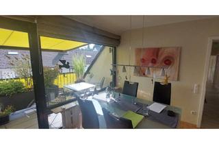 Wohnung kaufen in 65843 Sulzbach, Sonniges 3,5 (+1) Zimmer-Dachgeschoss-Juwel mit 2 Balkonen & TG-Platz in begehrter Lage von Sulzbach