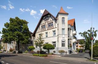 Wohnung kaufen in 53179 Bad Godesberg, Großzügige 6-Zimmer Altbauwohnung in Bonn-Rüngsdorf zu verkaufen