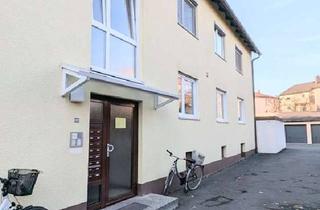 Wohnung kaufen in 95444 City, Kapitalanlage: Zentrale, helle und gut geschnittene Dachgeschosswohnung!