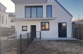 Wohnung kaufen in 63179 Obertshausen, **Moderne Eigentumswohnung mit großem Gartenanteil**