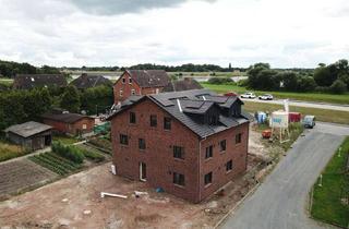 Wohnung kaufen in Kraueler Hauptdeich 69, 21037 Kirchwerder, Leben an der Elbe! Neubau, 5-Zimmer Dachgeschosswohnung mit Blick auf die Elbe, Balkon und Garten