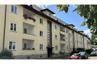 Wohnung kaufen in 08228 Rodewisch, Große Wohnung - 2 Balkone - super Lage !