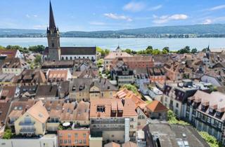 Wohnung kaufen in 78315 Radolfzell, Modernes Wohnen im historischen Gewand – Lichtdurchflutete Dachgeschossperle