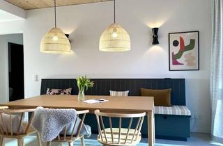 Wohnung kaufen in 24321 Hohwacht, Nachhaltig zum Fest schenken: Innovative Ferienwohnung als festliche Überraschung (circa 5 % Rendit