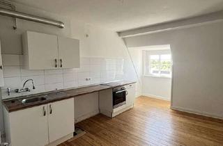 Wohnung mieten in Bismarckstraße, 24768 Rendsburg, Wohnen im historischen Altbau - Stadtwohnung!