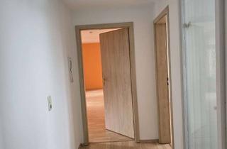 Wohnung mieten in Zeißingstraße 44, 06295 Lutherstadt Eisleben, Günstige, gepflegte 3-Raum-DG-Wohnung mit Balkon in Lutherstadt Eisleben