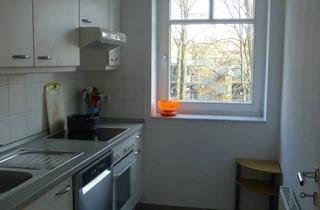 Wohnung mieten in Am Schloßhof 16, 12683 Biesdorf, Zwei-Personen-Wohngemeinschaft in Biesdorf sucht neue(n) Mieter(in)