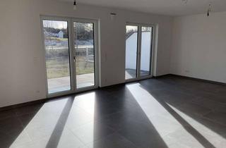 Wohnung mieten in Wirtsleiten, 84091 Attenhofen, Exklusive 2-Raum-Wohnung mit gehobener Innenausstattung, Garten und Terasse in Walkertshofen