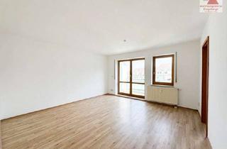 Wohnung mieten in Herzog-Georg-Ring 17, 09456 Annaberg-Buchholz, Wohnen im Herzog-Georg-Ring: 2-Raum-Wohnung mit Balkon!
